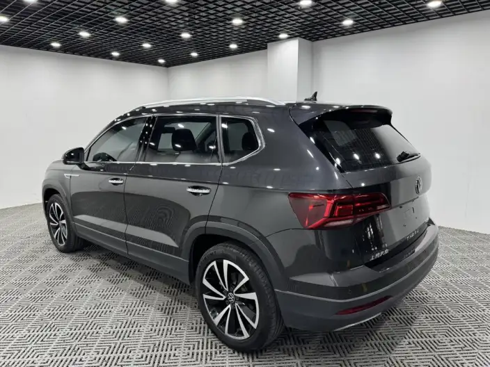 Volkswagen Tharu 2022 Model 280TSI 2WD Deluxe Edition – фото 4