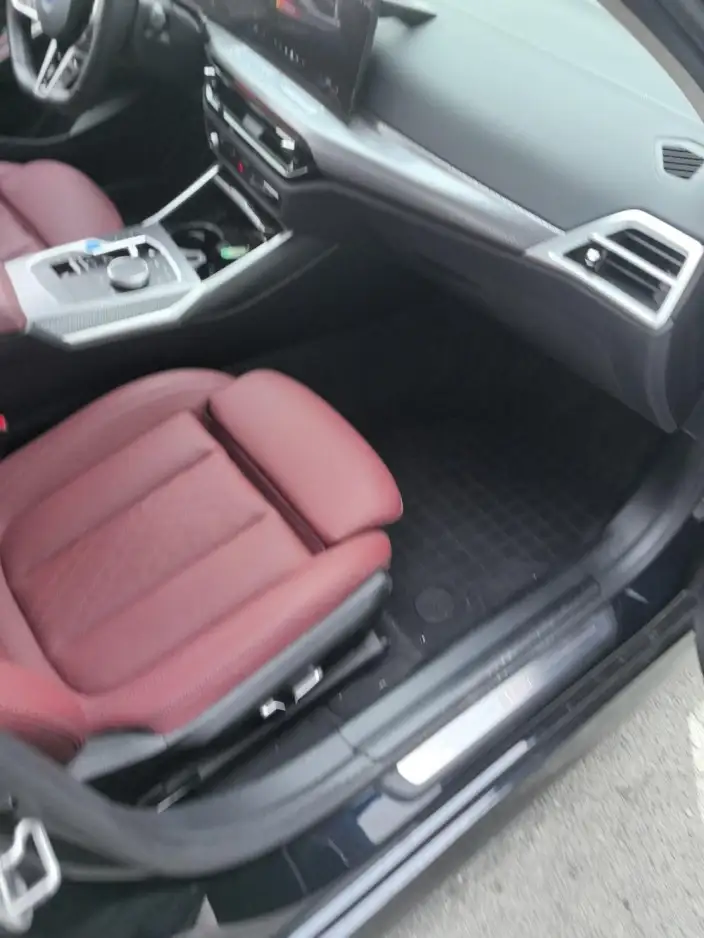 BMW i3 2025 Model eDrive40L Night Set – фото 8
