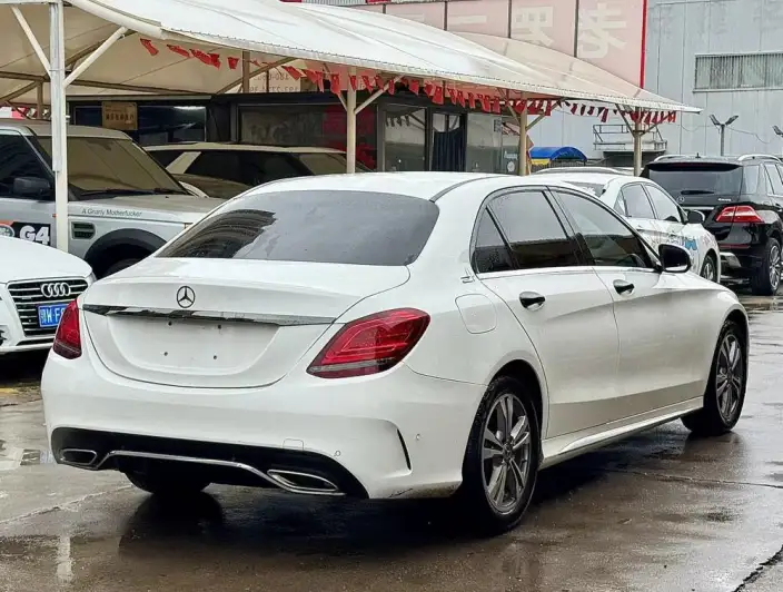 Mercedes-Benz C-Class 2020 Model C 200 L Fashion Model Sports Edition – фото 6