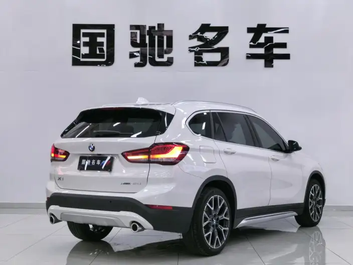 BMW X1 2020 Model xDrive25Li Exclusive Model – фото 5