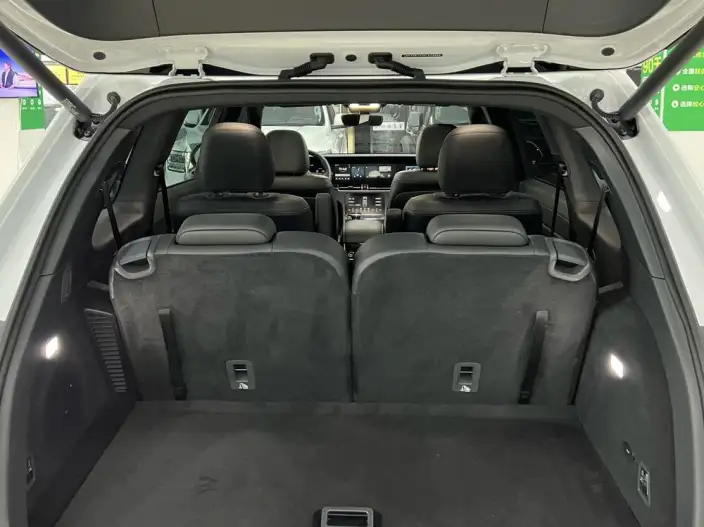 Li Auto ONE 2020 Model Extended Range 6 seat Edition – фото 10