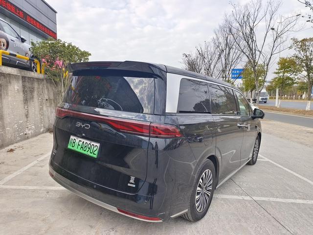 BYD Xia 2025 DM-i 180km Beyond – фото 3