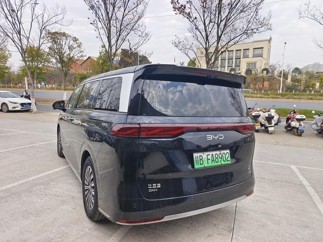 BYD Xia 2025 DM-i 180km Beyond – фото 4