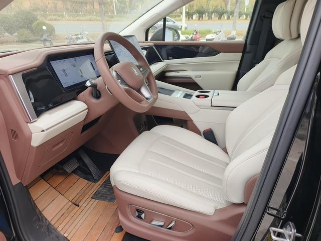 BYD Xia 2025 DM-i 180km Beyond – фото 7
