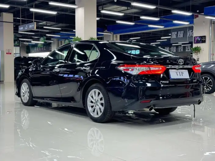 Toyota Camry 2022 Model 2.0G Deluxe Edition – фото 4