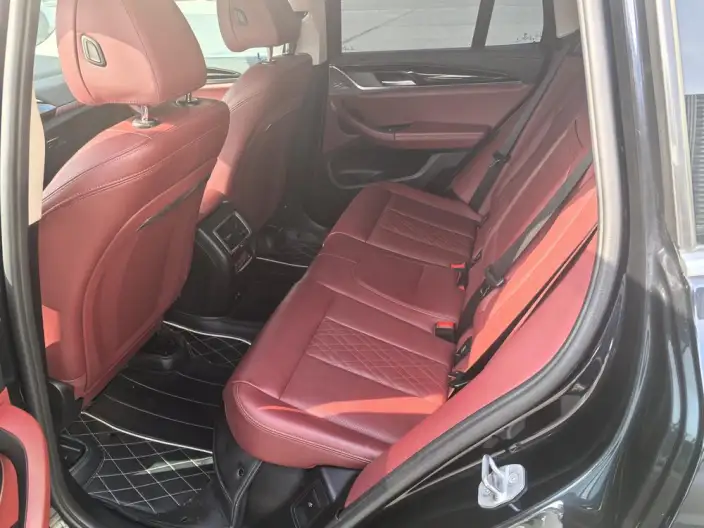 BMW iX3 2024 Model Leading Model – фото 9