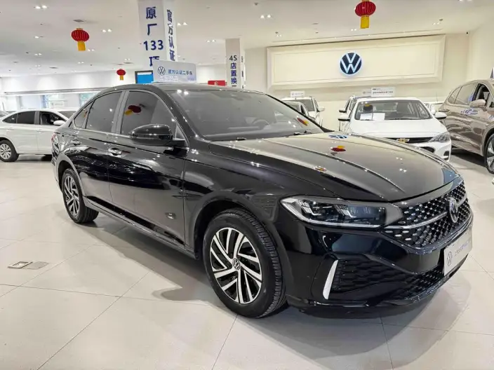 Volkswagen Lavida 2024 Model 300TSI DSG Starry Sky Leading Edition – фото 3