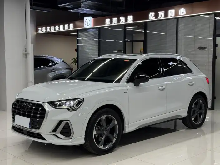AUDI Q3 2023 Model 35 TFSI Fashion Dynamic Model – фото 1