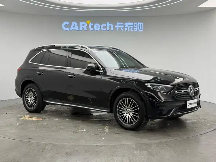 Mercedes-Benz GLC 2024 Model Facelift GLC 300 L 4MATIC Dynamic Model 5 seat – фото 3