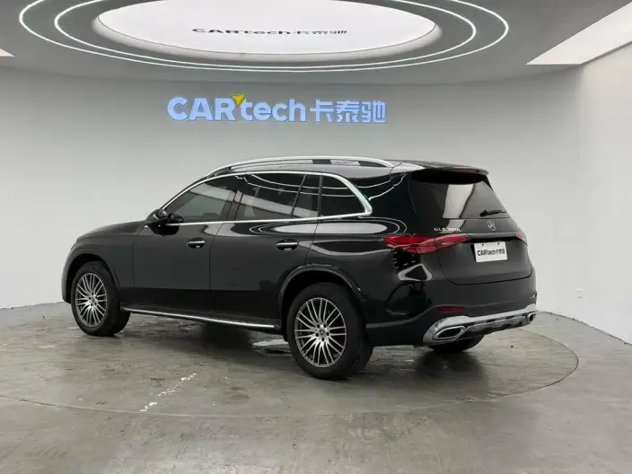Mercedes-Benz GLC 2024 Model Facelift GLC 300 L 4MATIC Dynamic Model 5 seat – фото 5