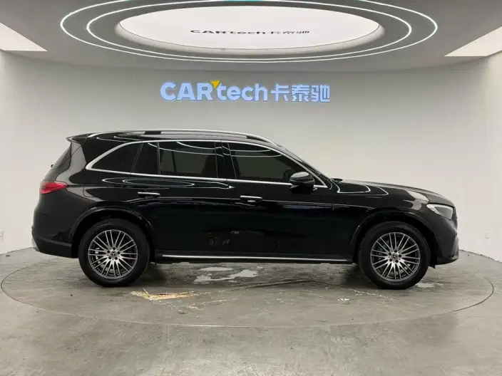 Mercedes-Benz GLC 2024 Model Facelift GLC 300 L 4MATIC Dynamic Model 5 seat – фото 8