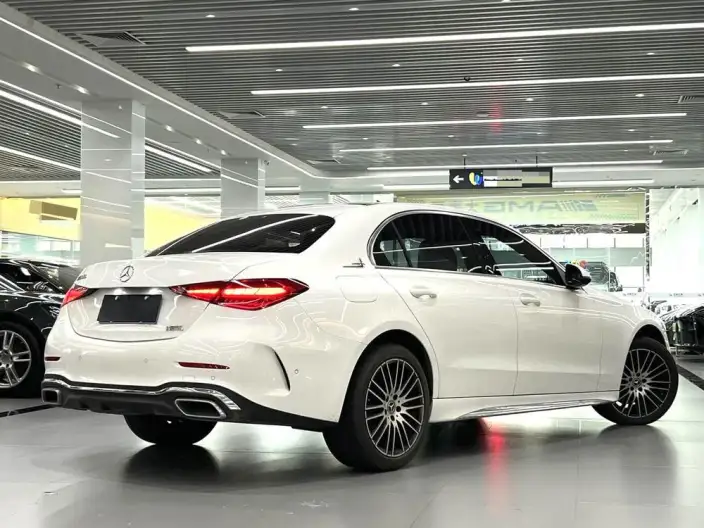 Mercedes-Benz C-Class 2025 Model C 260 L Sports Edition – фото 4