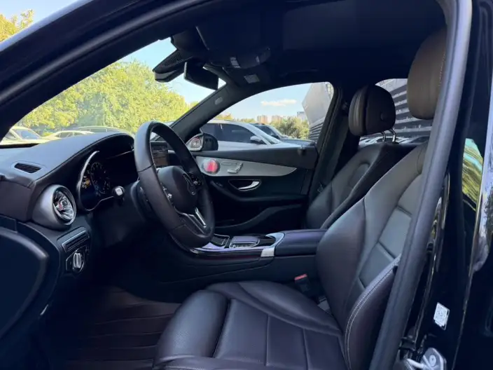 Mercedes-Benz GLC 2022 Model Facelift GLC 260 L 4MATIC Dynamic Model – фото 10