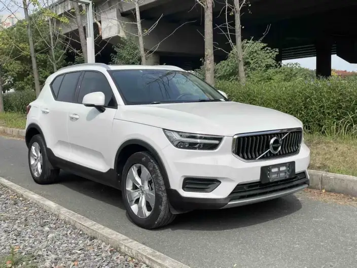 Volvo XC40 2020 Model T3 2WD Zhixing Fashion Edition – фото 3
