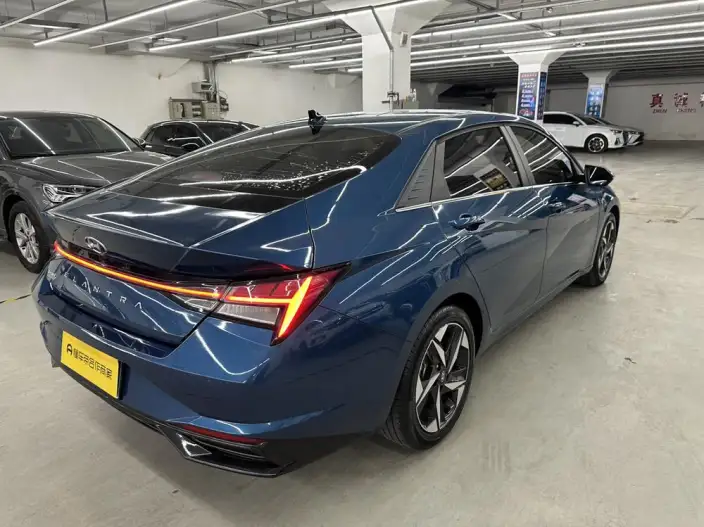 Hyundai Ioniq 2021 Model 1.5L CVT GLX Elite Edition – фото 6