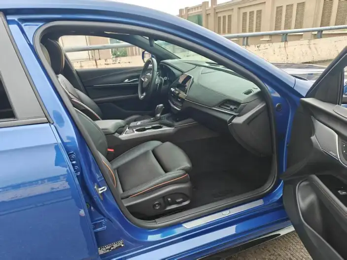 Cadillac CT4 2020 Model 28T Elite Model – фото 8