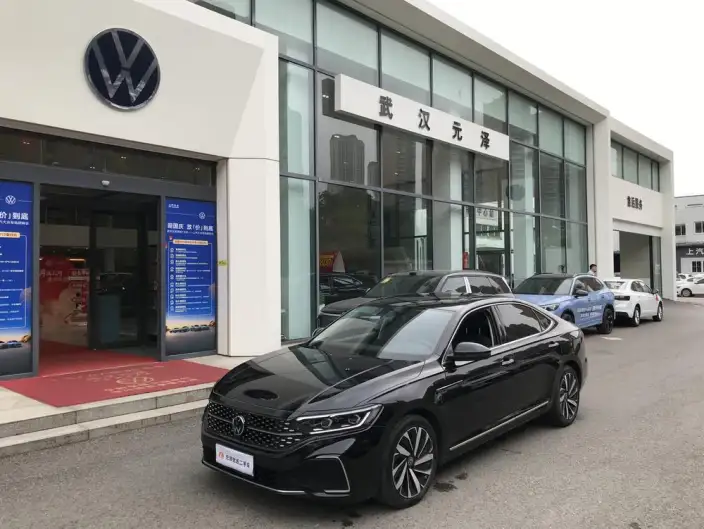 Volkswagen Passat 2022 Model 330TSI Starry sky Deluxe Edition – фото 1