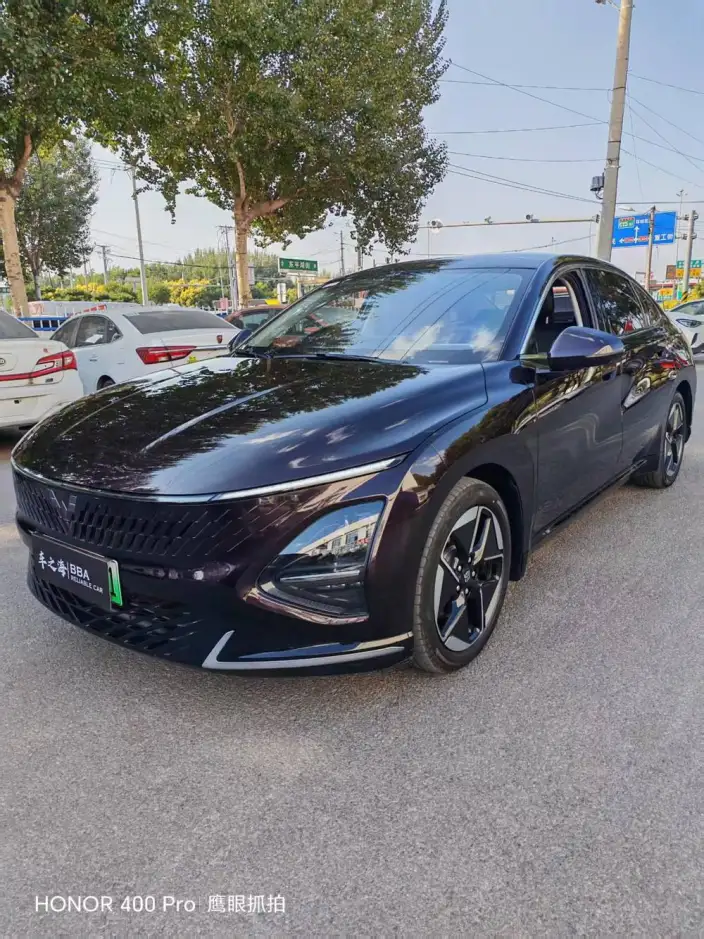 Wuling Xingguang PHEV 2023 Model 150 Advanced version – фото 1