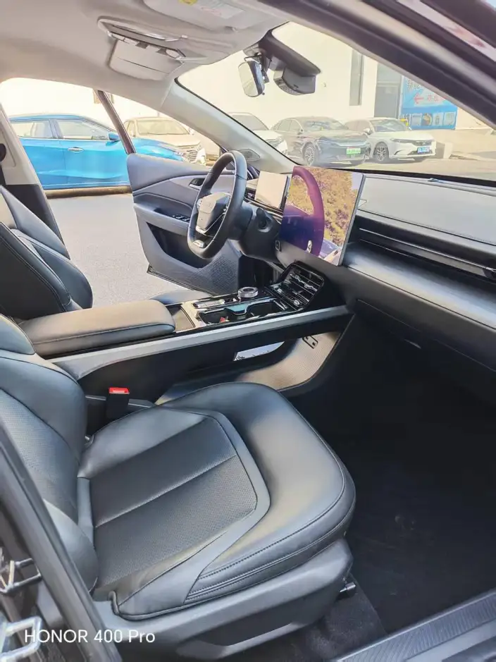 Wuling Xingguang PHEV 2023 Model 150 Advanced version – фото 6