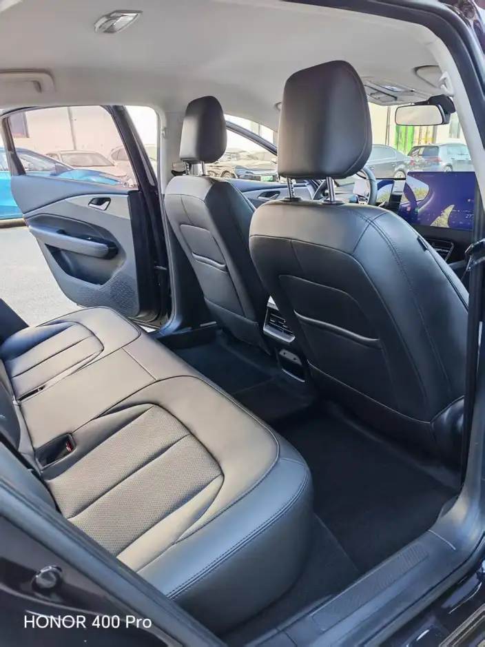 Wuling Xingguang PHEV 2023 Model 150 Advanced version – фото 8