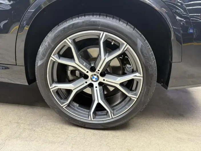 BMW X5 2022 Model Facelift xDrive 40Li M Sports Set – фото 7