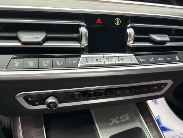 BMW X5 2022 Model Facelift xDrive 40Li M Sports Set – фото 9