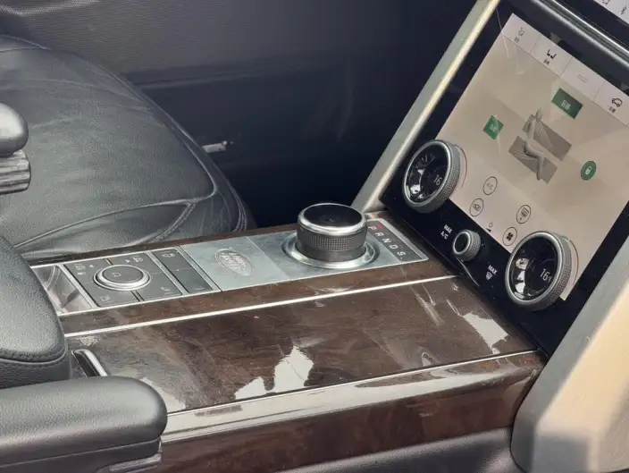 Range Rover 2020 Model 3.0 L6 Shengshi Edition – фото 5