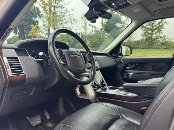 Range Rover 2020 Model 3.0 L6 Shengshi Edition – фото 10