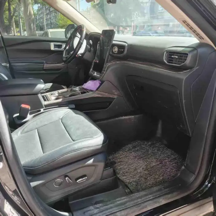 Ford Explorer 2020 Model EcoBoost 285 4WD Fashion edition 7 seat – фото 9