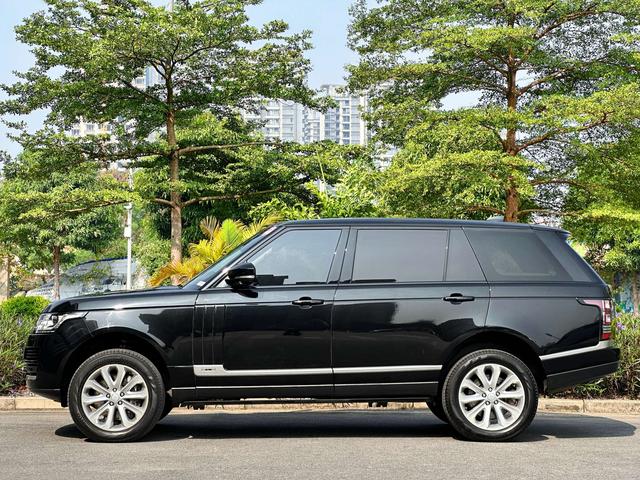 Land Rover Range Rover 2017 3.0 V6 SC Vogue Extended – фото 4