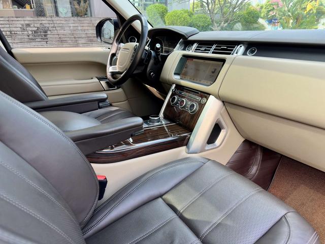 Land Rover Range Rover 2017 3.0 V6 SC Vogue Extended – фото 11