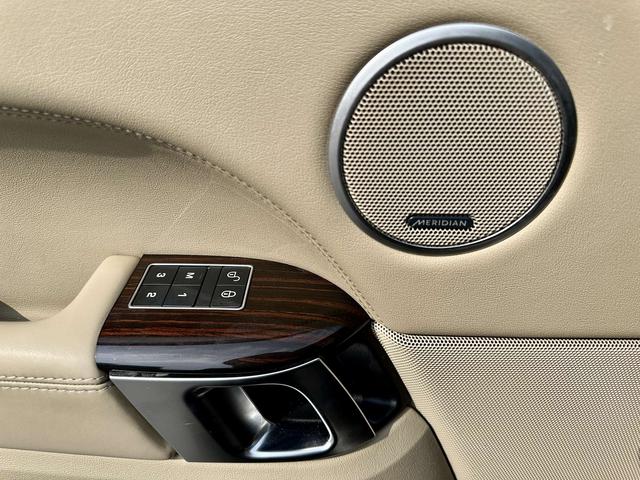 Land Rover Range Rover 2017 3.0 V6 SC Vogue Extended – фото 20