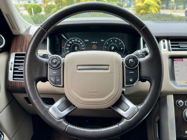 Land Rover Range Rover 2017 3.0 V6 SC Vogue Extended – фото 21