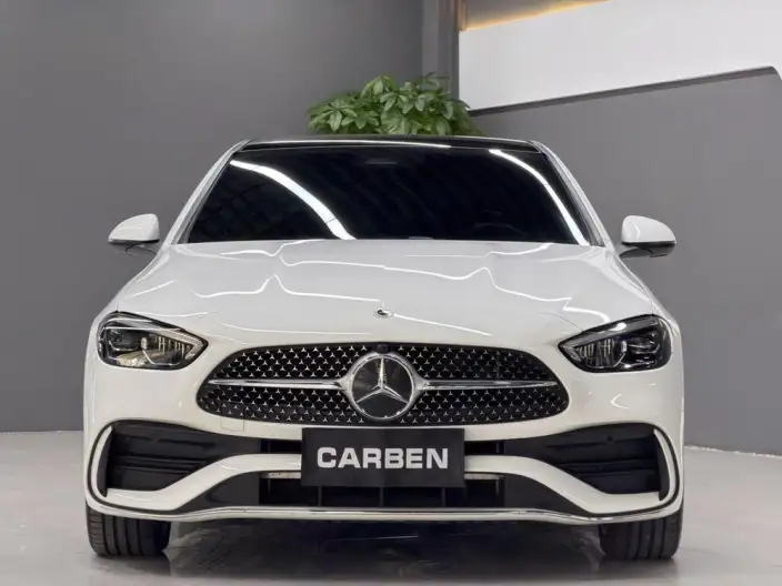 Mercedes-Benz C-Class 2023 Model C 260 L Sports Edition – фото 2