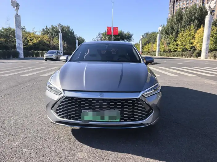 BYD Qin PLUS DM 2023 Model DM-i Champion Edition 55KM Leading Model – фото 2