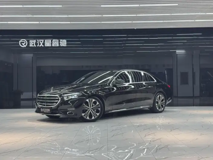 Mercedes-Benz E-Class 2026 Model E 300 L Luxury Model sedan – фото 1