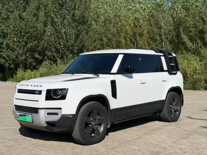 Land Rover Defender PHEV 2022 Model 110 P400e – фото 1