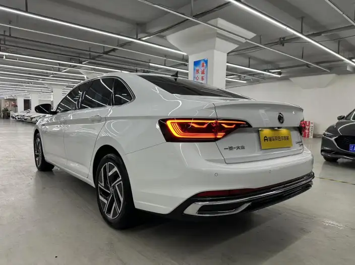 Volkswagen Sagitar 2023 Model 280TSI DSG Beyond Edition – фото 4