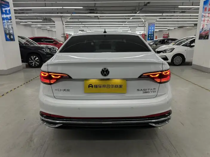 Volkswagen Sagitar 2023 Model 280TSI DSG Beyond Edition – фото 5