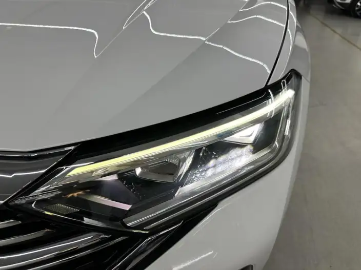 Volkswagen Sagitar 2023 Model 280TSI DSG Beyond Edition – фото 8