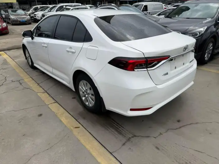 Toyota Corolla 2021 Model 1.5L CVT Elite Edition – фото 4