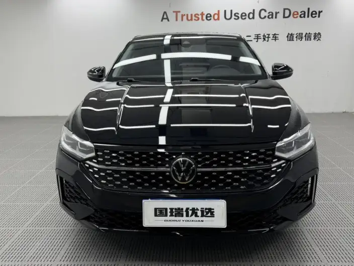 Volkswagen Lavida 2023 Model 1.5L Automatic Starry Sky Five Million Edition – фото 2