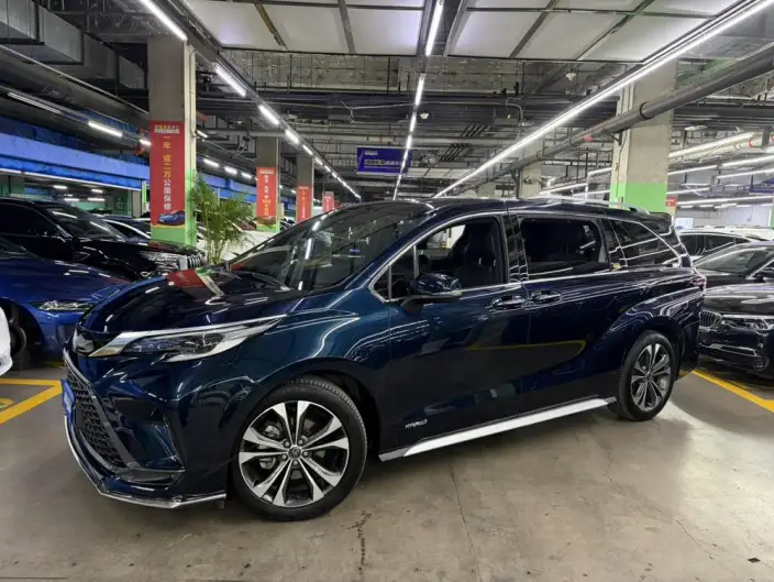 Granvia 2023 Model Intelligent Hybrid 2.5L Flagship VIP – фото 1