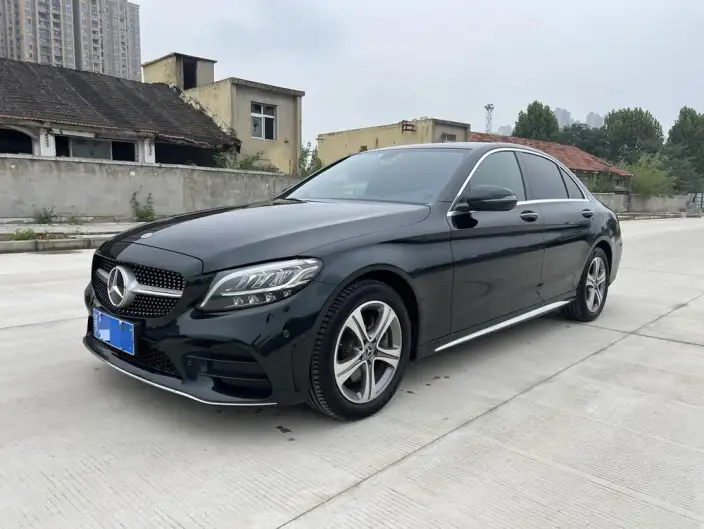Mercedes-Benz C-Class 2021 Model C 260 L Sports Edition – фото 1
