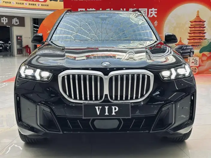 BMW X5 2023 Model xDrive30Li Exclusive Model M Sports Set – фото 2