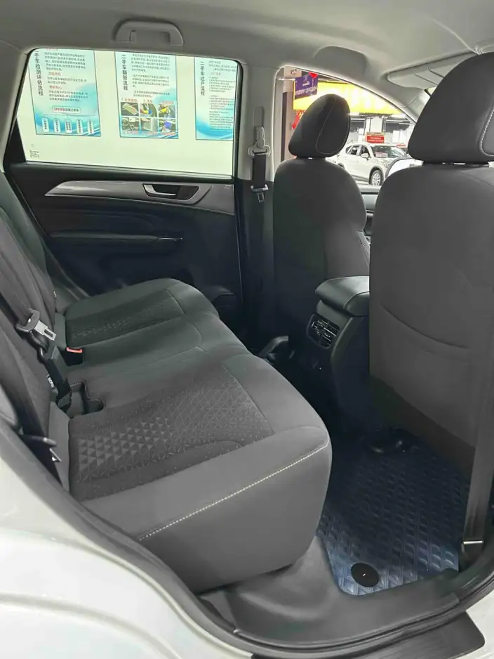 Haval M6 2021 Model PLUS 1.5T DCT Elite Smart Connect Model – фото 7