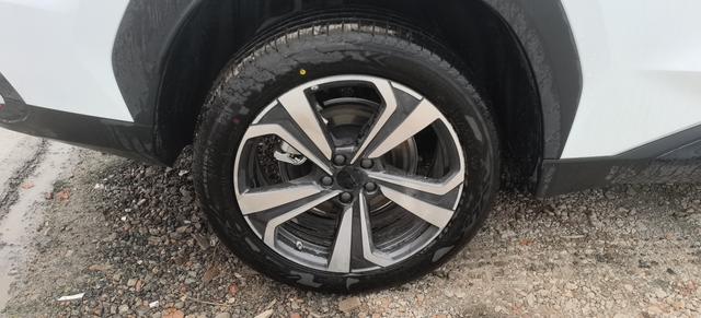 Geely Boyue L 2025 Model 4th Generation 1.5TD DCT Jinxiu – фото 5