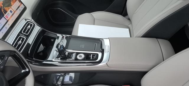 Geely Boyue L 2025 Model 4th Generation 1.5TD DCT Jinxiu – фото 14