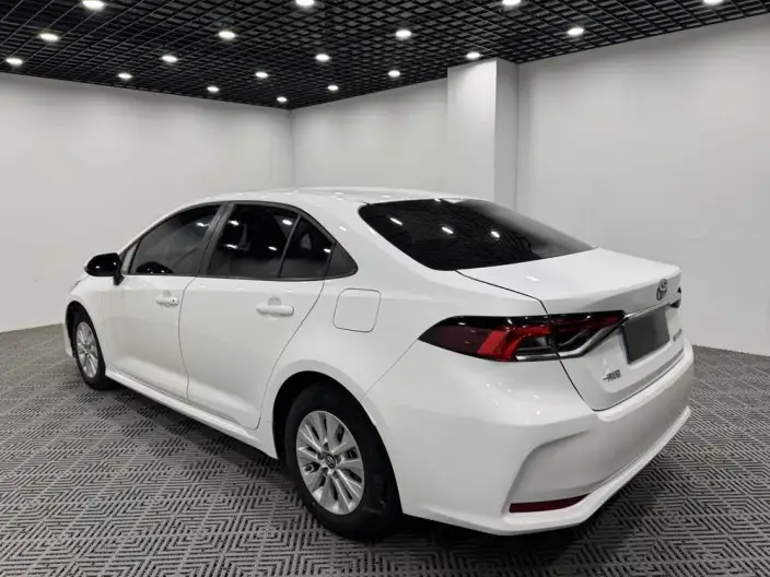 Toyota Corolla 2021 Model 1.5L CVT Elite Edition – фото 4