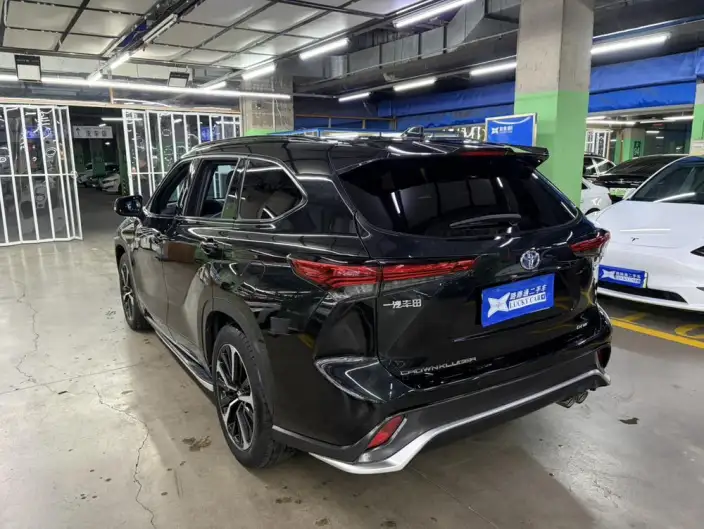 Crown Kluger 2022 Model 2.5L HEV 4WD Premium Edition – фото 4